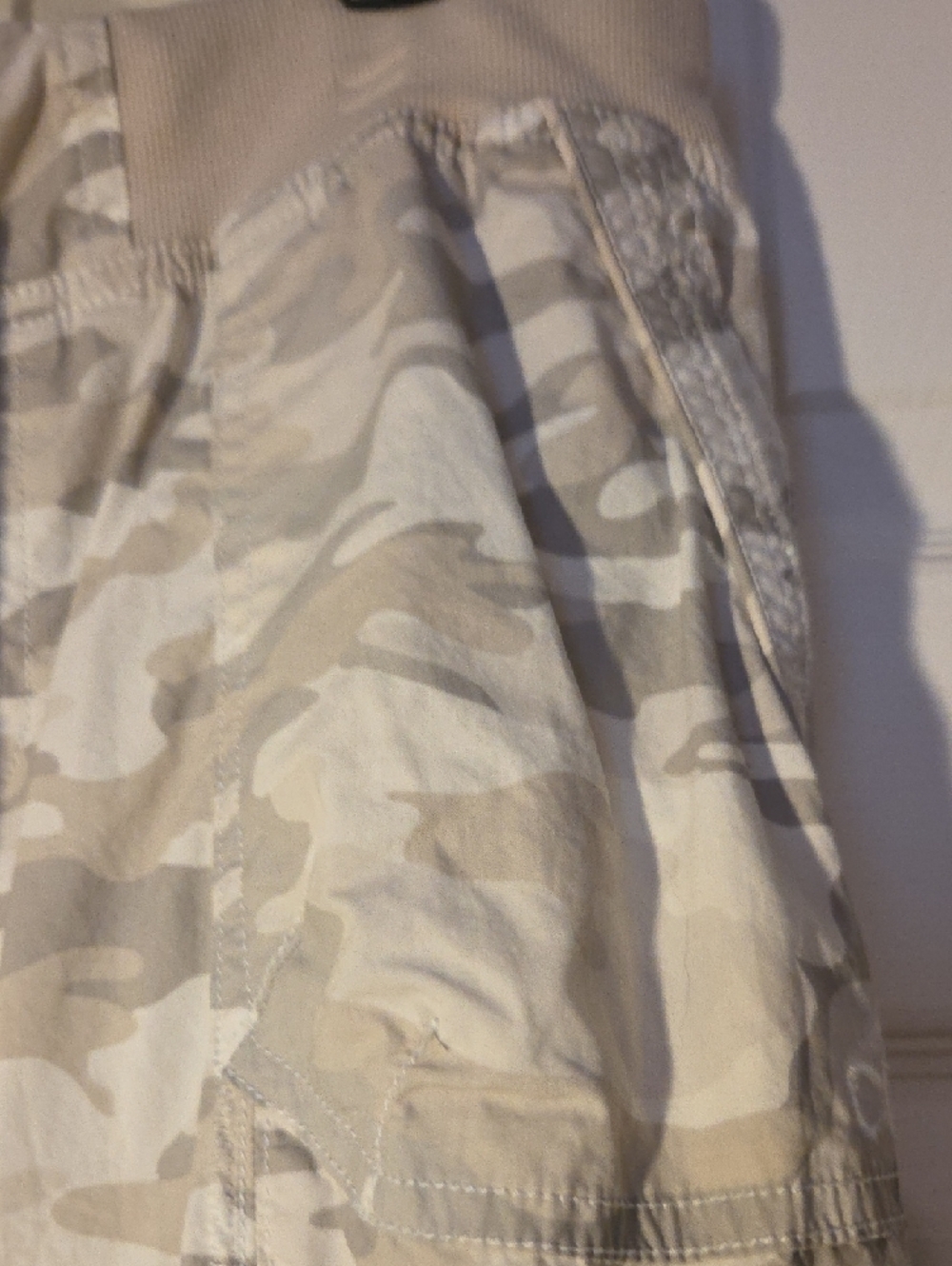 Calvin Klein Neutral Beige Camo Cropped Cargo Pants - Picture 4 of 7
